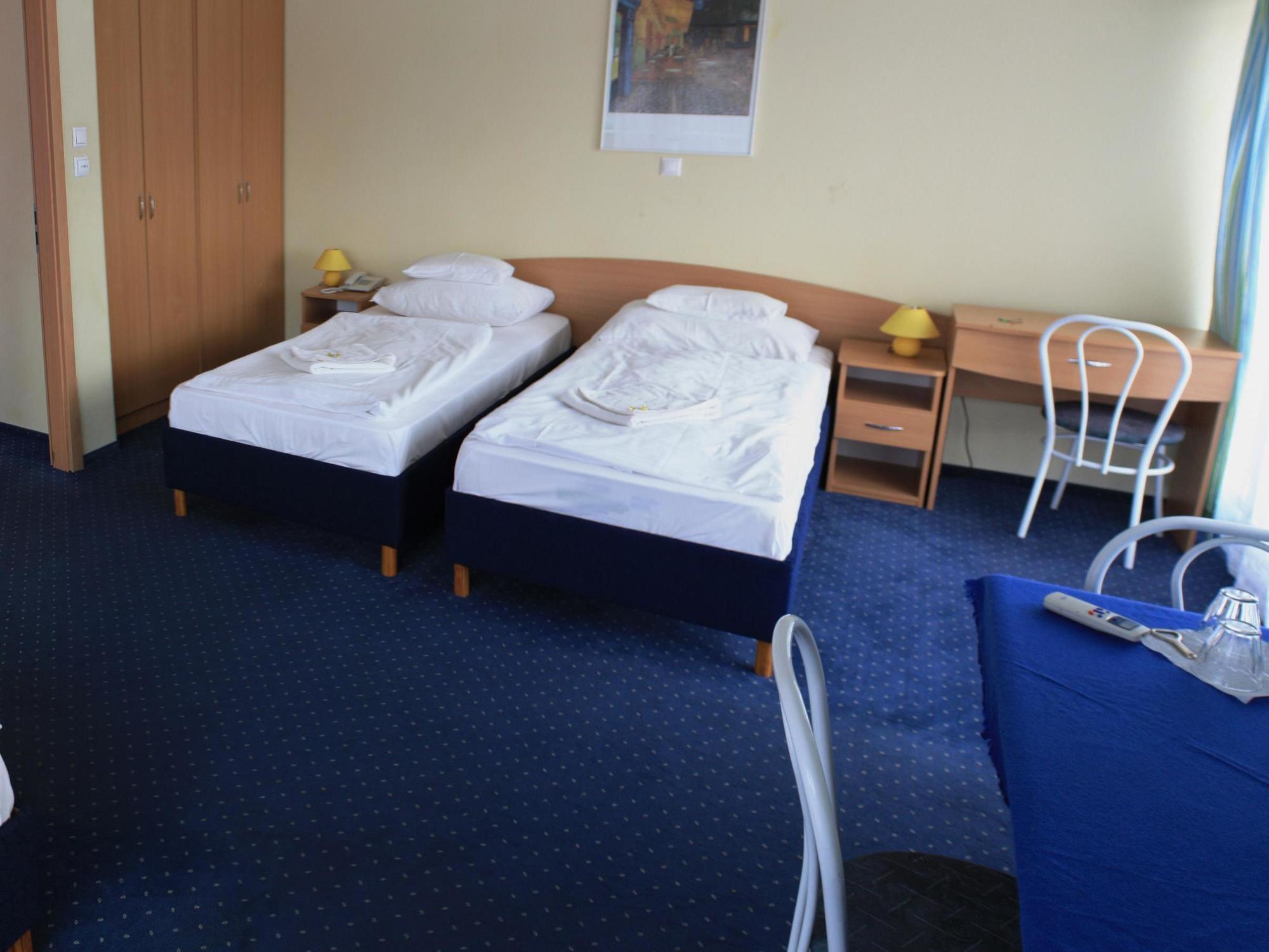 Papillon Apartment Будапеща Екстериор снимка